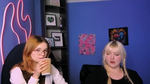 siana_ruby online show from 04-15-26, 07:58