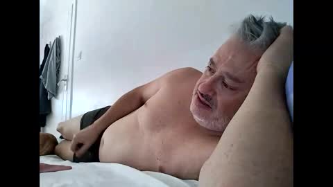 sibemolx online show from 09-18-25, 01:13