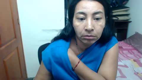 Snapshot of siblley chatting on 01-29-25, 07:00 sara online show from 01-29-25, 07:00