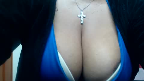 Snapshot of siblley chatting on 02-20-25, 10:59 sara online show from 02-20-25, 10:59