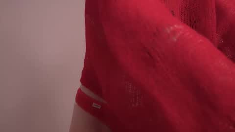 Snapshot of siduhfsd chatting on 12-17-25, 10:21 welcome Kira online show from 12-17-25, 10:21