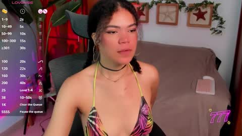 Vaiolet online show from 03-21-26, 01:26