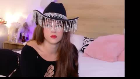 sienna_voss online show from 10-19-25, 08:53
