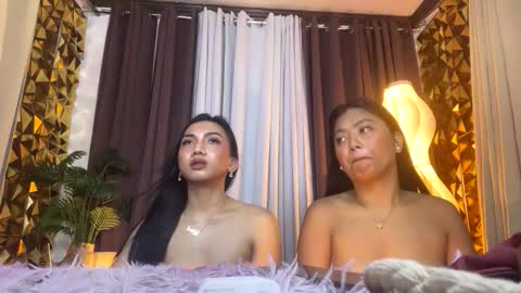 siennakatz online show from 10-27-25, 07:01