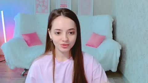 Snapshot of siennamia chatting on 06-12-26, 04:22 Sienna Mia online show from 06-12-26, 04:22