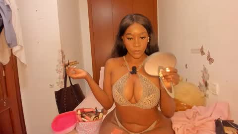 Snapshot of sierra_violet chatting on 04-08-26, 04:51 sierra_violet online show from 04-08-26, 04:51