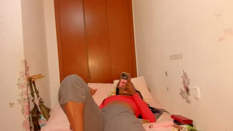 Snapshot of sierra_violet chatting on 04-19-26, 04:50 sierra_violet online show from 04-19-26, 04:50