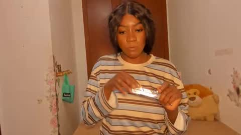 Snapshot of sierra_violet chatting on 04-26-26, 04:04 sierra_violet online show from 04-26-26, 04:04