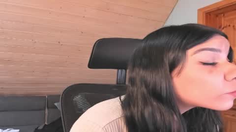 siirena online show from 03-24-26, 06:18