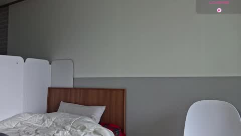 Snapshot of silas_kim chatting on 02-22-26, 02:24 Silas Kim online show from 02-22-26, 02:24