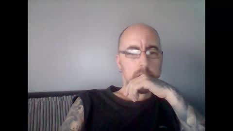 Silent V online show from 10-16-25, 08:26