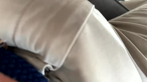 Snapshot of silentpout chatting on 12-05-24, 12:33 SilentPants online show from 12-05-24, 12:33