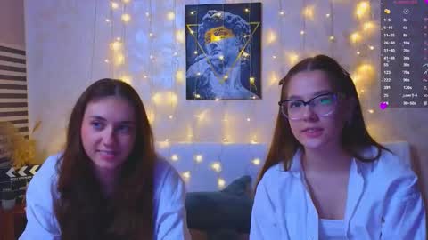 Snapshot of silentwins chatting on 02-18-26, 11:28 Megan Pamela online show from 02-18-26, 11:28