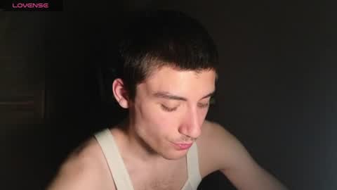 Snapshot of silly_cybin chatting on 06-18-26, 03:18 cybin online show from 06-18-26, 03:18