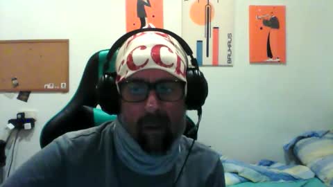 Snapshot of sillybear42 chatting on 03-22-26, 02:31 Sillybear42 online show from 03-22-26, 02:31