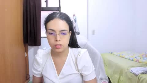 sarasweet online show from 10-17-25, 08:11