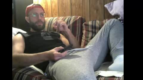 Snapshot of silu1027 chatting on 10-13-25, 07:14 silu1027 online show from 10-13-25, 07:14