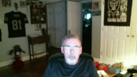 Snapshot of silver4raider chatting on 06-26-26, 01:21 Raider online show from 06-26-26, 01:21