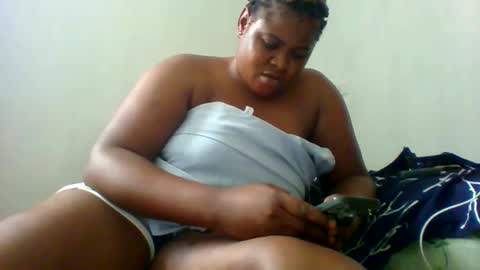 Snapshot of silver_baby06 chatting on 05-31-26, 09:16 silver baby06 online show from 05-31-26, 09:16