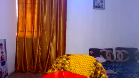 Snapshot of silver_baby06 chatting on 06-02-26, 09:22 silver baby06 online show from 06-02-26, 09:22