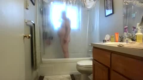 silverdragon70 online show from 12-15-25, 10:03