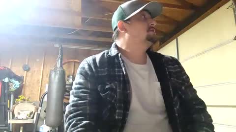 Snapshot of silverfox706 chatting on 12-22-24, 02:17 Jay  Silverfox706 online show from 12-22-24, 02:17