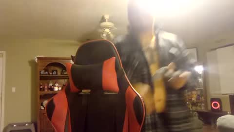 Snapshot of silverfox706 chatting on 02-21-25, 06:40 Jay  Silverfox706 online show from 02-21-25, 06:40