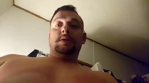 Snapshot of silverfox706 chatting on 10-18-25, 08:37 Jay  Silverfox706 online show from 10-18-25, 08:37