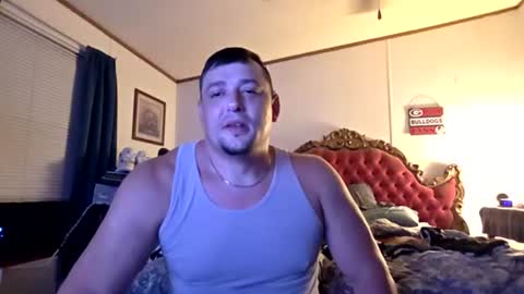 Snapshot of silverfox706 chatting on 06-25-26, 01:38 Jay Silverfox706 online show from 06-25-26, 01:38