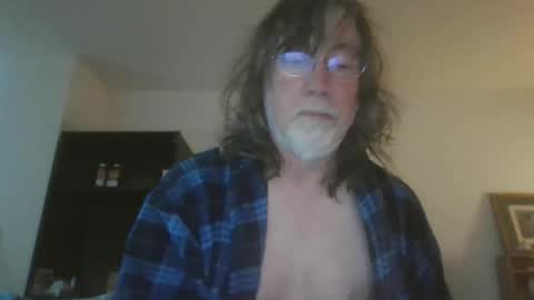 Snapshot of silverfunfox chatting on 12-04-25, 02:48 silverfunfox online show from 12-04-25, 02:48