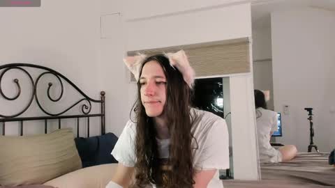 silvermuse online show from 04-13-26, 12:49