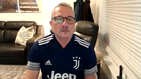 Snapshot of silveroli187 chatting on 09-23-25, 04:21 silveroli187 online show from 09-23-25, 04:21