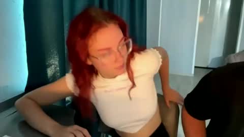 Snapshot of silvia998 chatting on 06-09-26, 05:52 silvia998 online show from 06-09-26, 05:52