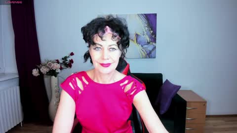 Snapshot of silvia_wallec chatting on 04-26-26, 05:32 Silvia Wallec online show from 04-26-26, 05:32