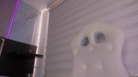 silvia online show from 01-27-25, 05:58