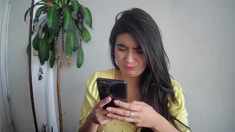 Snapshot of silviecollins chatting on 01-07-25, 03:44 Silvie online show from 01-07-25, 03:44