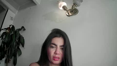 Snapshot of silviecollins chatting on 01-29-25, 02:19 Silvie online show from 01-29-25, 02:19