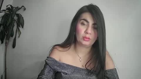 Snapshot of silviecollins chatting on 02-20-25, 11:10 Silvie online show from 02-20-25, 11:10