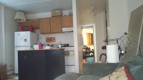 Simin Fox online show from 10-31-25, 07:48