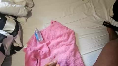 simmo7117 online show from 04-17-26, 07:55