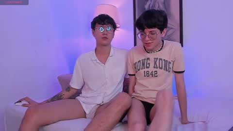 Snapshot of simon_bane01 chatting on 11-24-25, 11:48 Little Sunshine online show from 11-24-25, 11:48