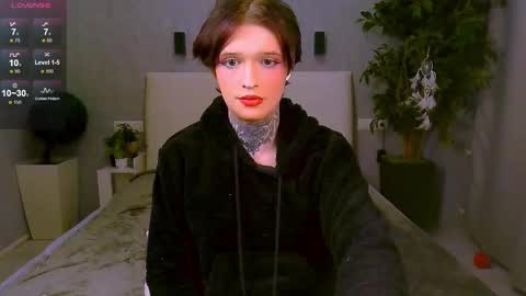 Simona online show from 02-02-25, 04:11