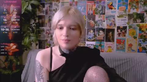 Simona online show from 10-14-25, 01:17