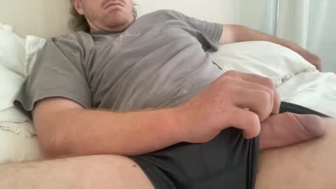 Snapshot of simonck6565 chatting on 01-20-25, 03:48 Ginger Boy online show from 01-20-25, 03:48