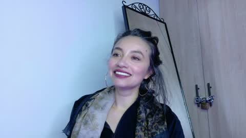 Snapshot of simone_feral chatting on 07-01-26, 12:18 simone_feral online show from 07-01-26, 12:18