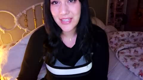 simonesighren online show from 12-14-25, 07:47