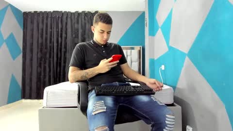 Snapshot of simonkeler chatting on 12-13-24, 12:31 SIMON KELER online show from 12-13-24, 12:31