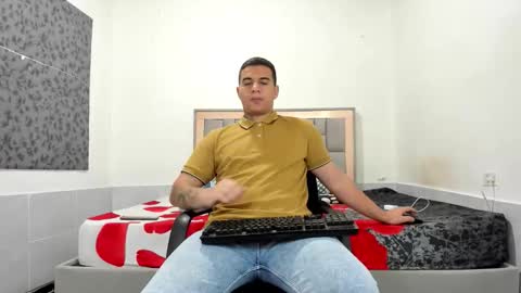 SIMON KELER online show from 02-12-26, 12:44