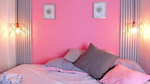  Simon  online show from 12-18-24, 10:02