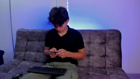  Simon  online show from 01-29-25, 12:45